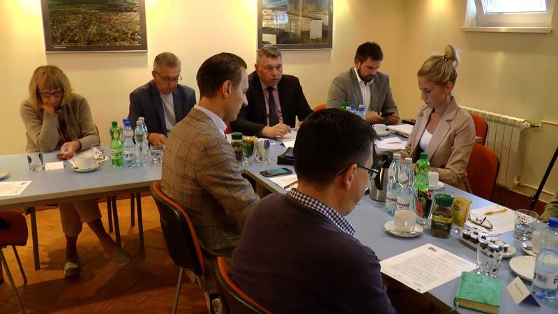 POSIEDZENIE RADY NADZORCZEJ