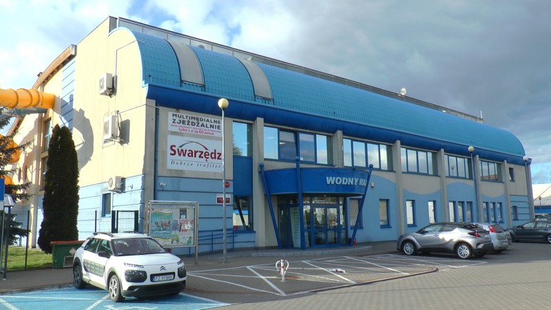 SWARZĘDZKIE CENTRUM SPORTU I REKRACJI ZAWIESZA DZIAŁALNOŚĆ
