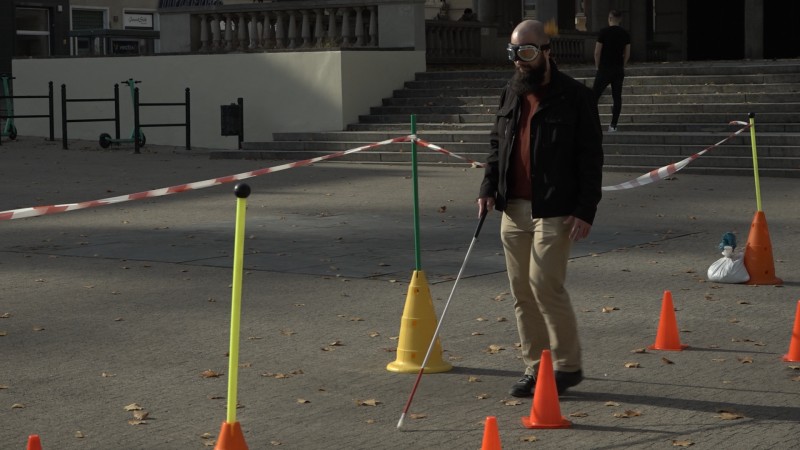 NIEZWYKŁY HAPPENING 