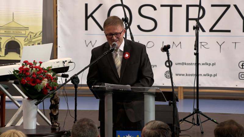 KOSTRZYN MA 772 LATA