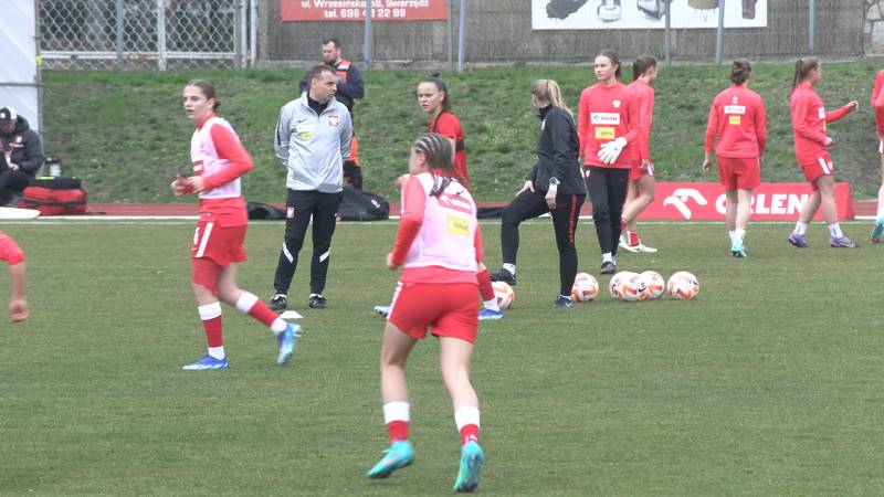 KADRA U17 KOBIET ZAGRAŁA W SWARZĘDZU