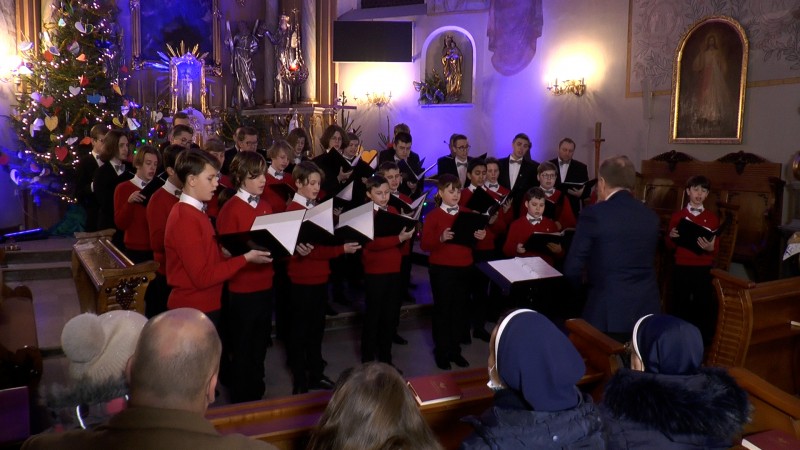 KOLĘDY I PASTORAŁKI W KOSTRZYNIE