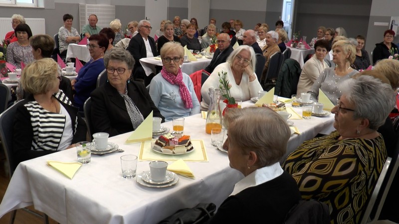 KOSTRZYŃSKI UNIWERSYTET KAŻDEGO WIEKU ROZPOCZYNA NOWY ROK