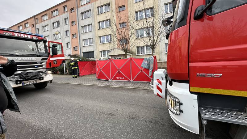 POŻAR MIESZKANIA NA CZWARTAKÓW 
